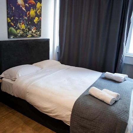 Cozy Modern Studio In Thessaloniki Apartment Bagian luar foto