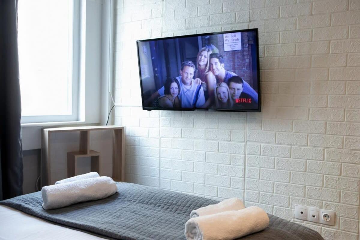 Cozy Modern Studio In Thessaloniki Apartment Bagian luar foto